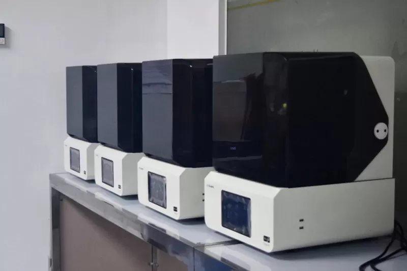  China Fulong Digital Dentistryは、RAYSHAPE 3D印刷ソリューションと提携して、インプラント修復歯科用金型の返品率を大幅に削減します。